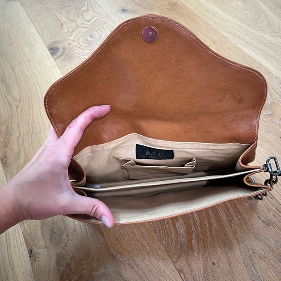 APC Paris leather bag purse with chain or as clutch tan brown - Picture 5 of 12